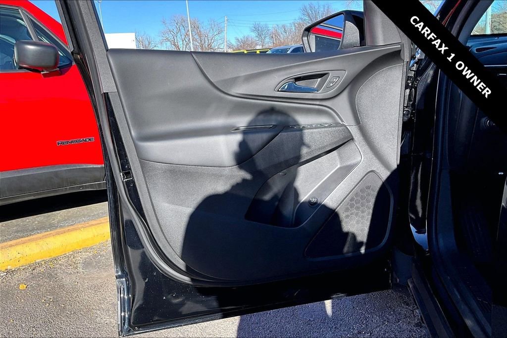 Used 2024 Chevrolet Equinox LT image 19