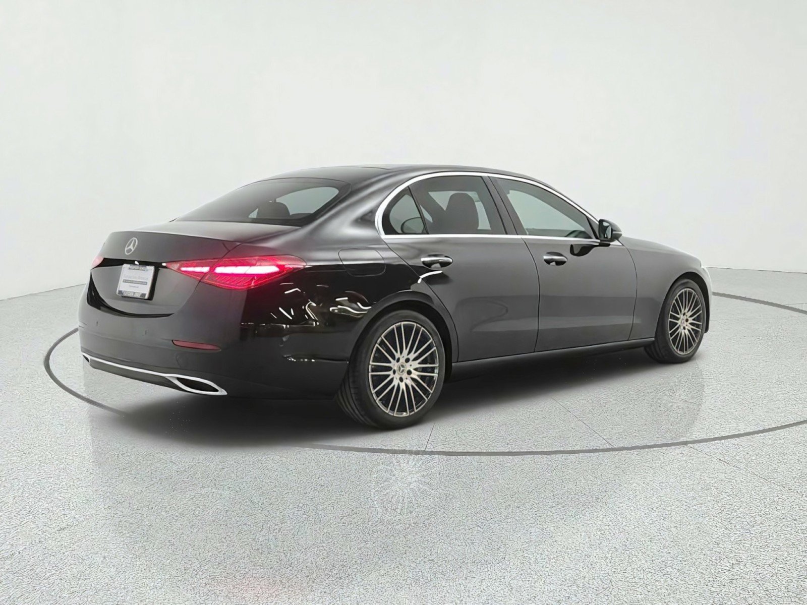 Used 2022 Mercedes-Benz C 300 Sedan image 5