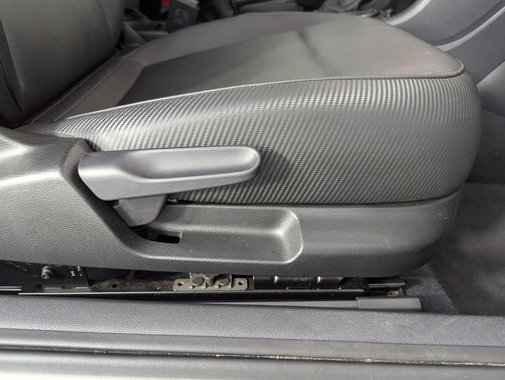 Used 2016 Volkswagen Beetle 1.8T SE image 36