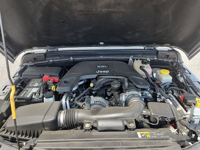Used 2020 Jeep Wrangler Sport AWD/4WD image 21