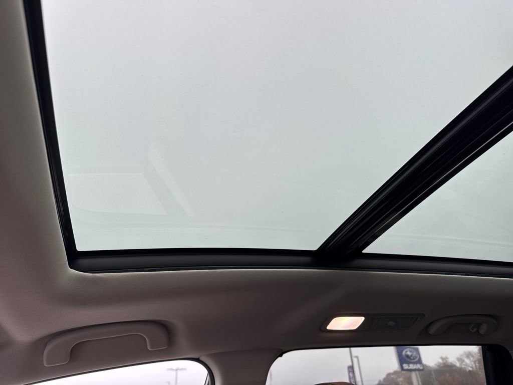 Used 2025 Subaru Ascent Touring w/ Popular Package #1 image 18