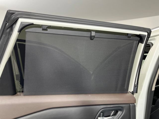 Used 2023 Nissan Rogue SL w/ SL Premium Package FWD image 43
