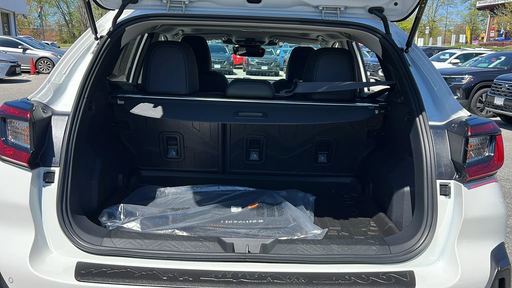 Certified 2025 Subaru Crosstrek 2.5i Limited w/ Crosstrek Mirror Package image 14