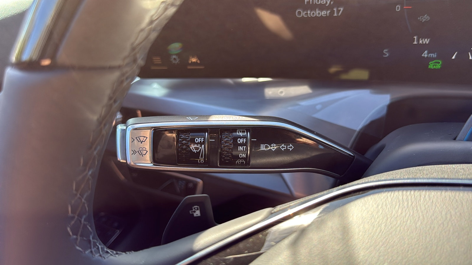 New 2026 Cadillac Vistiq Luxury image 14