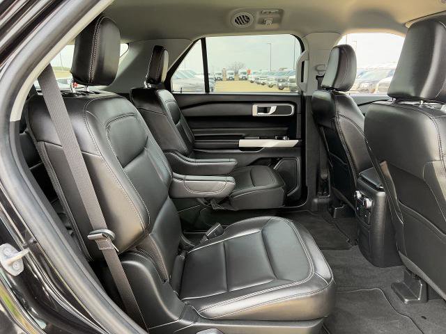 Certified 2022 Ford Explorer XLT w/ Equipment Group 202A image 29