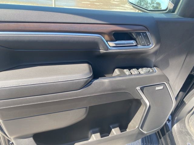 Used 2022 GMC Sierra 1500 SLT w/ SLT Premium Package AWD/4WD image 17