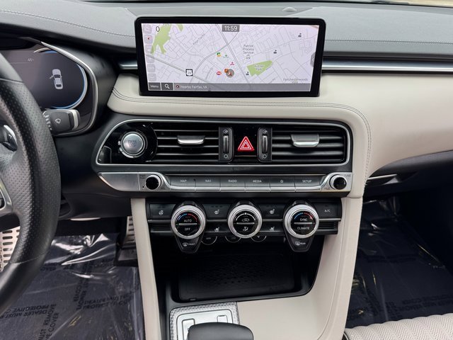 Used 2023 Genesis G70 2.0T w/ Sport Prestige Package image 25