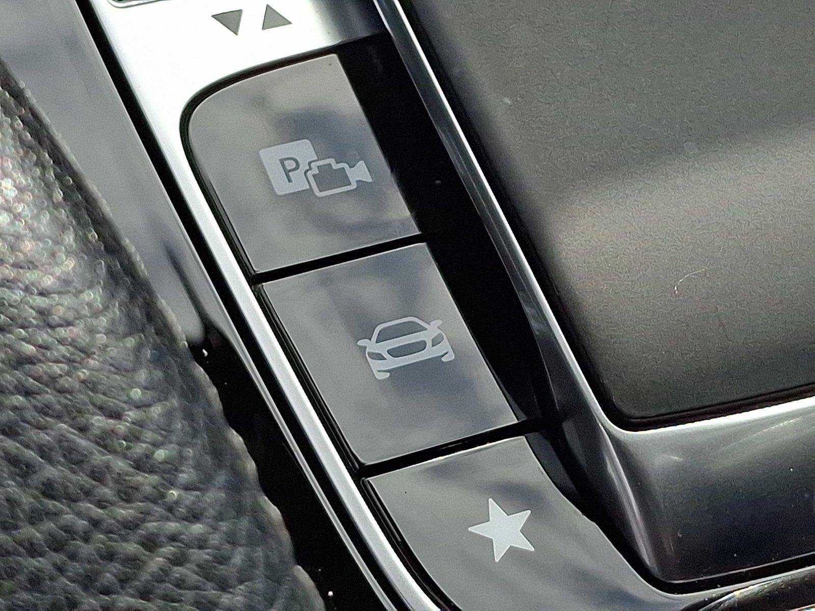 Used 2020 Mercedes-Benz GLE 350 4MATIC image 25