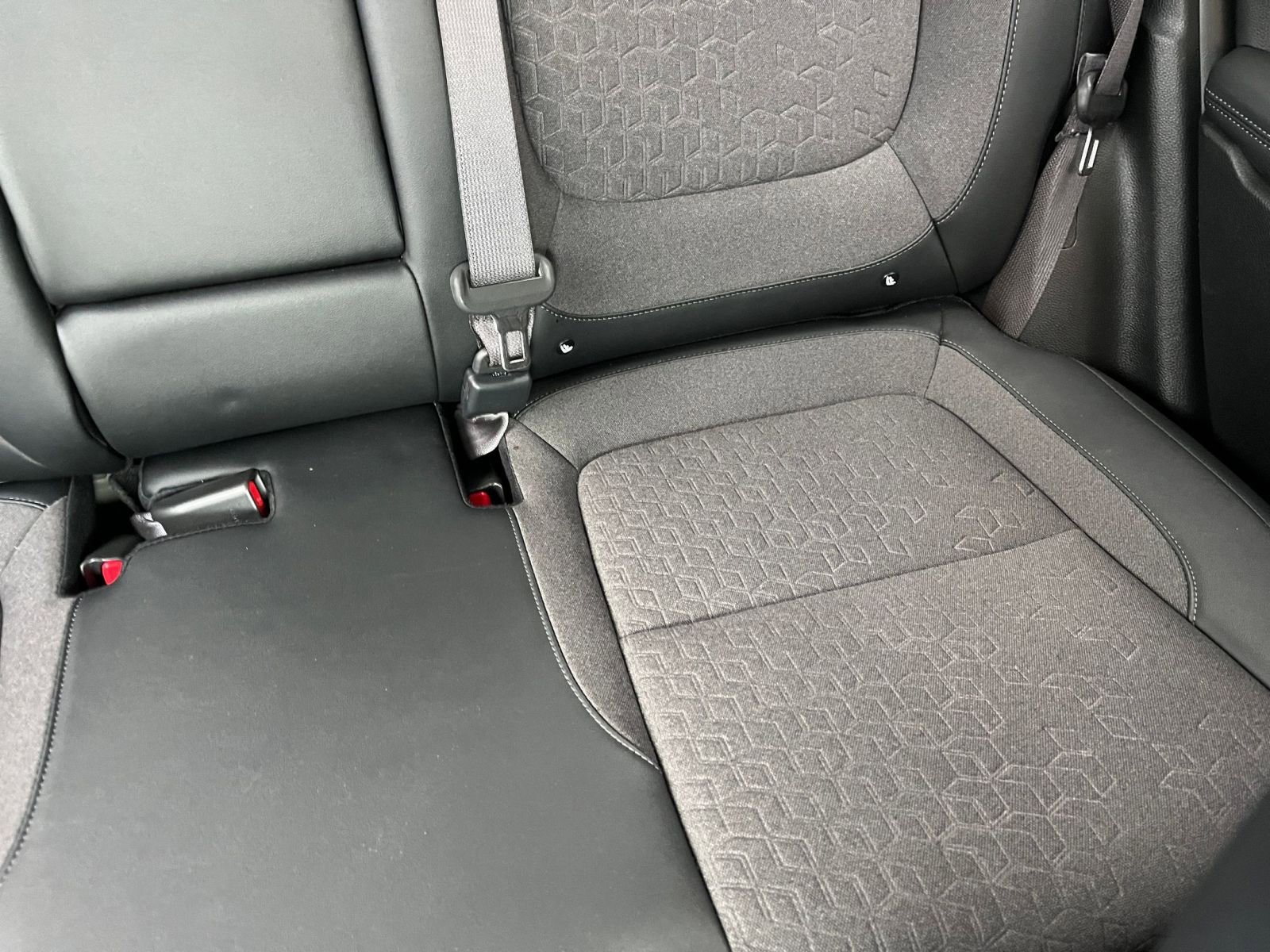 Used 2025 Kia Seltos S image 39