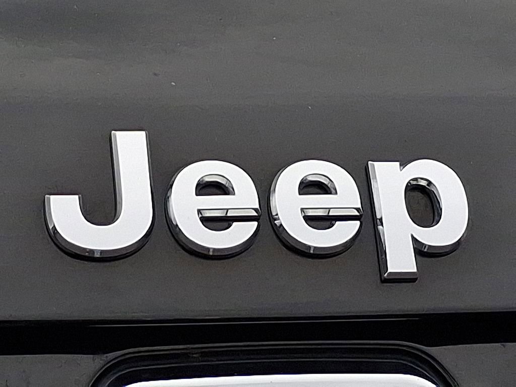 Used 2023 Jeep Compass Limited w/ Sun and Sound Group image 28