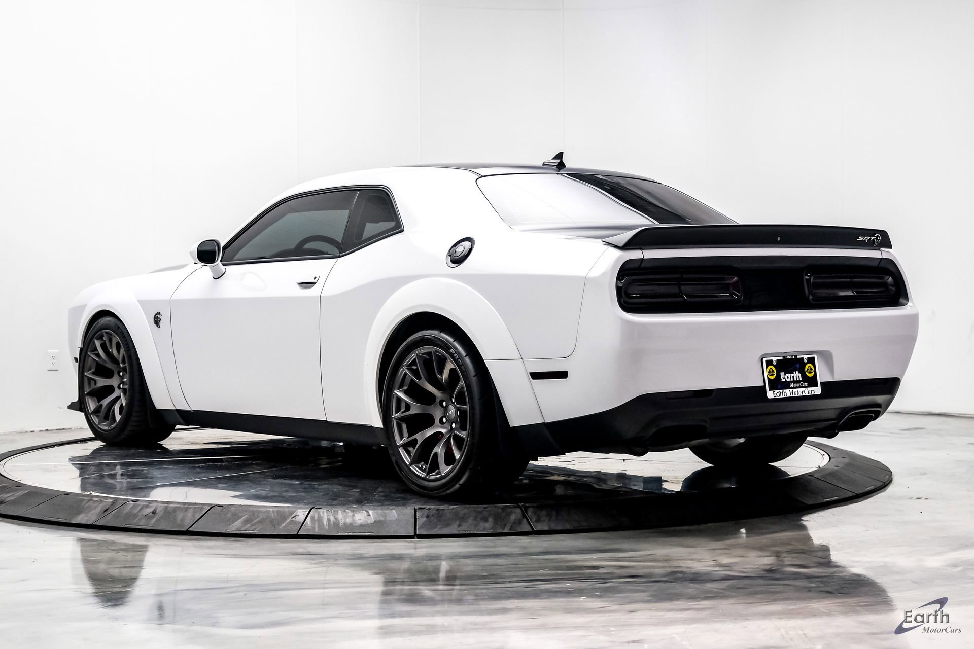 Used 2021 Dodge Challenger SRT Hellcat Redeye image 12