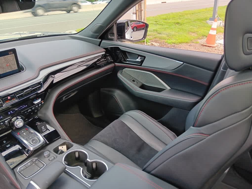 Used 2022 Acura MDX A-Spec AWD/4WD image 12