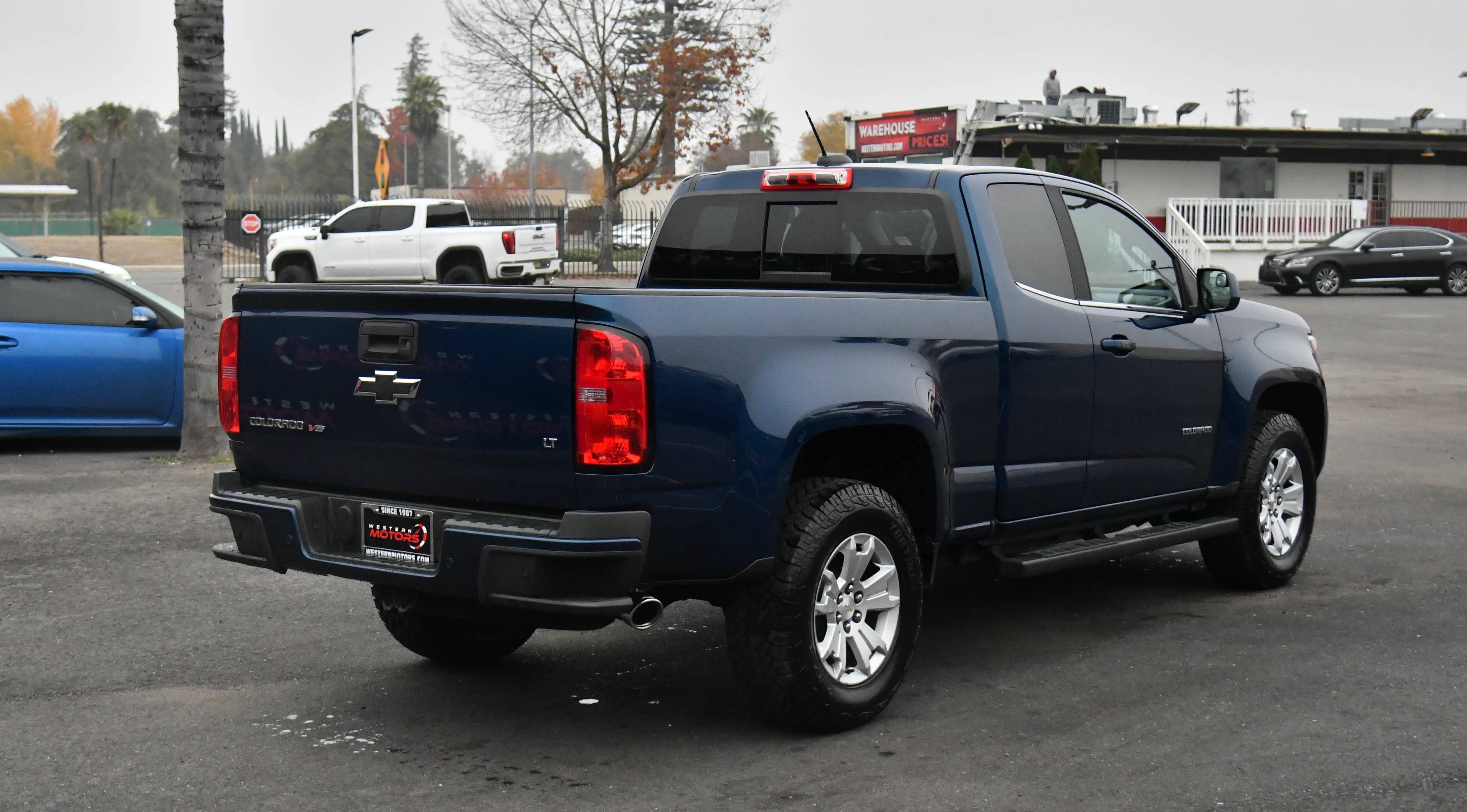 Used 2019 Chevrolet Colorado LT w/ LT Convenience Package image 8