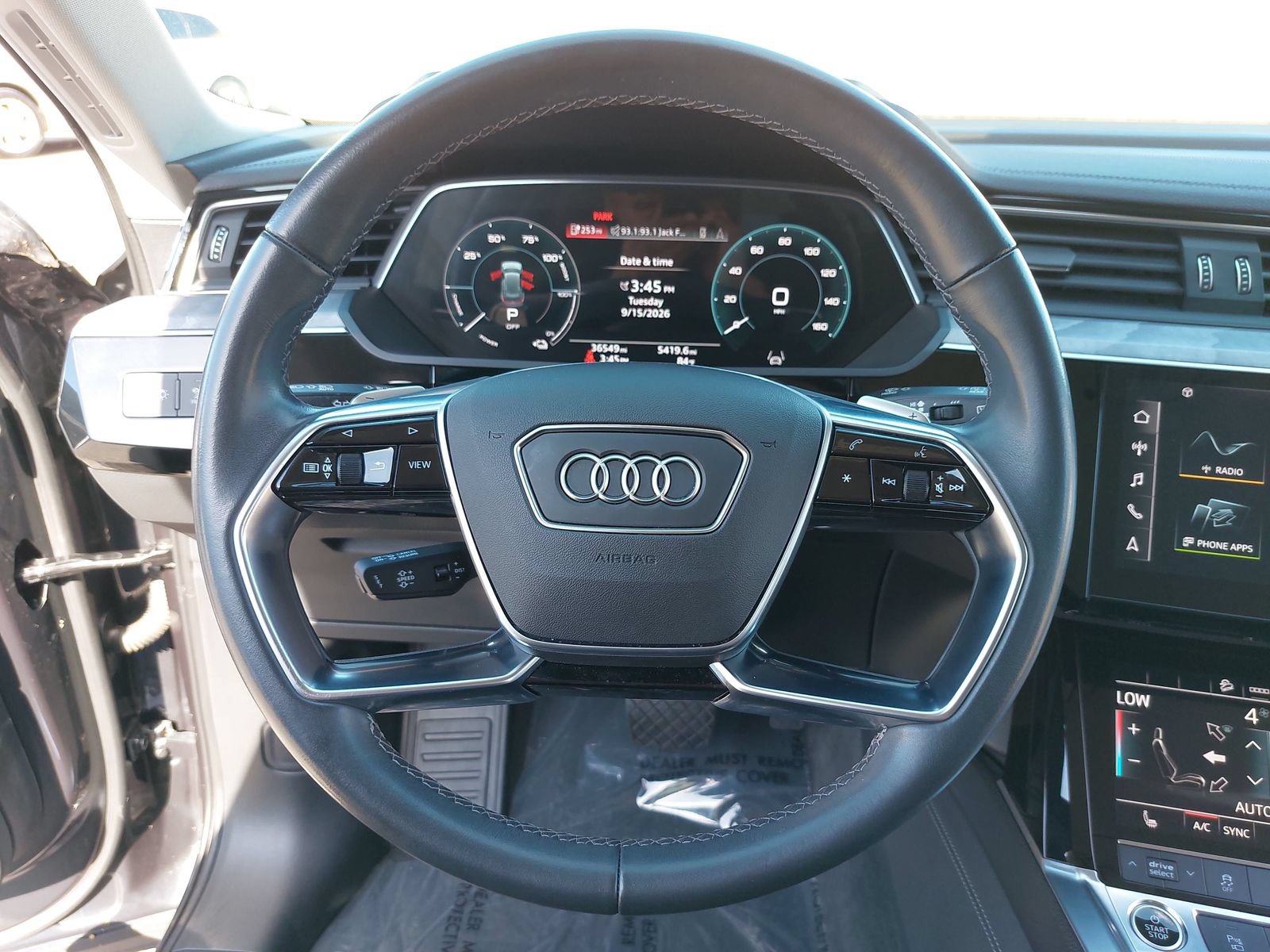 Used 2024 Audi Q8 e-tron Premium Plus AWD/4WD image 19