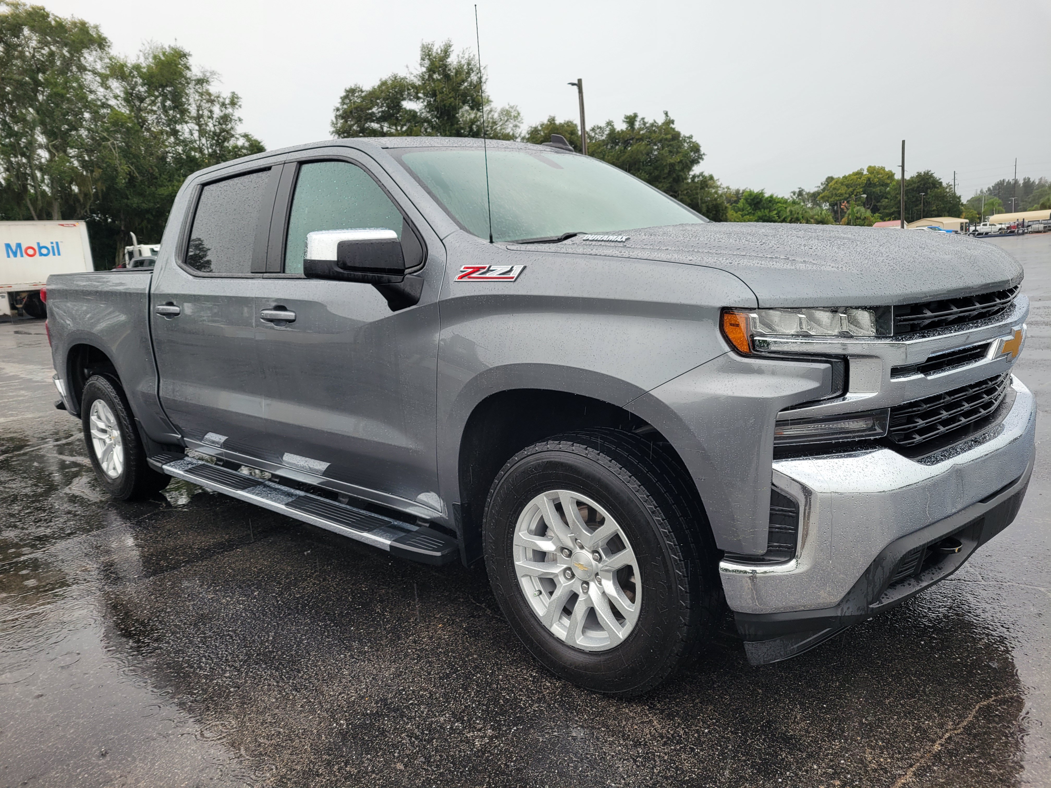 Certified 2020 Chevrolet Silverado 1500 LT w/ All-Star Edition AWD/4WD image 3