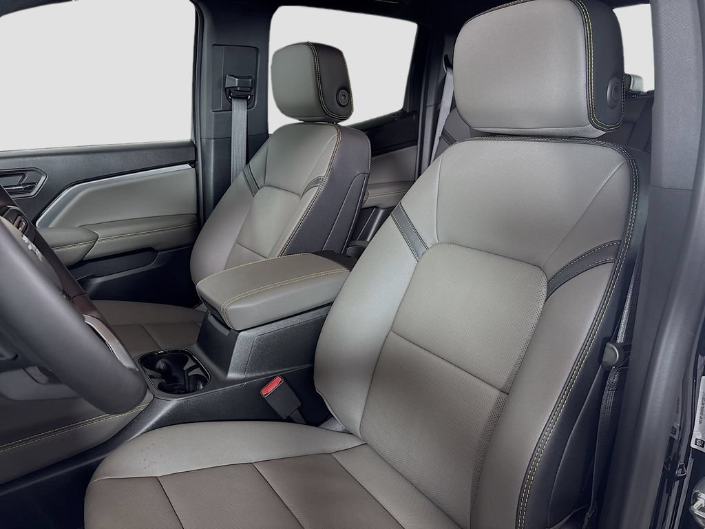 New 2026 Chevrolet Colorado ZR2 w/ Midnight Edition AWD/4WD image 20