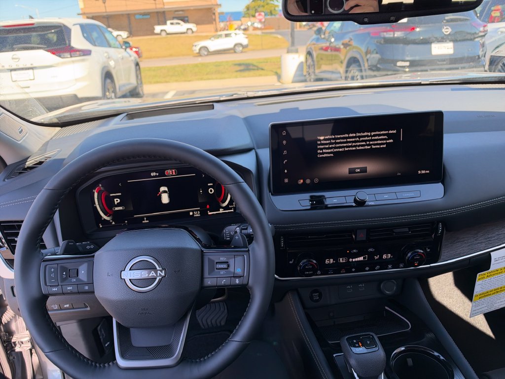 New 2026 Nissan Rogue Platinum w/ Platinum Premium Package AWD/4WD image 16