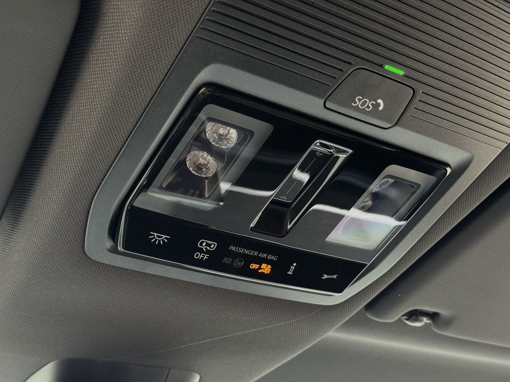 New 2025 Volkswagen ID. Buzz Pro S Plus image 42