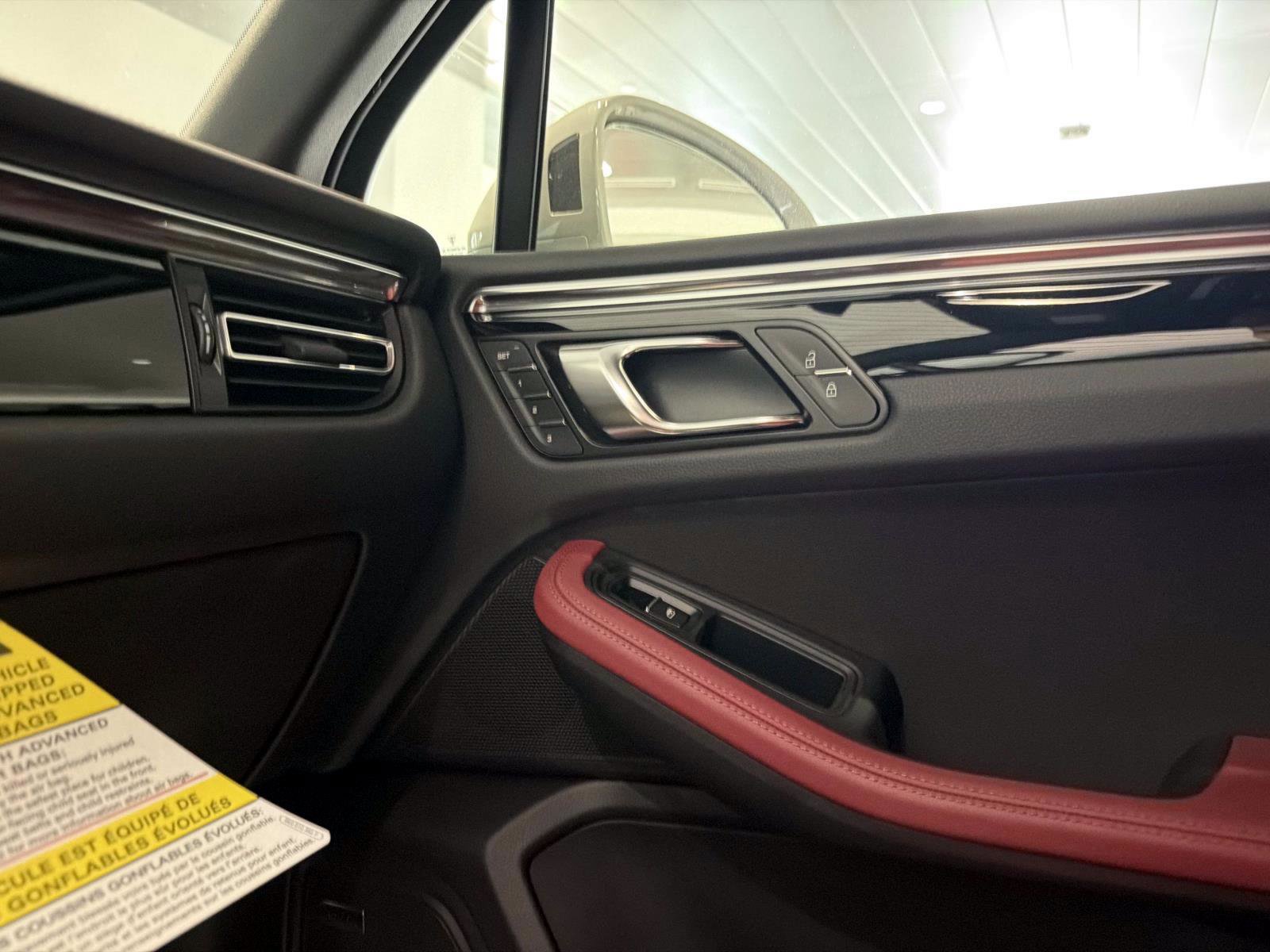 New 2026 Porsche Macan S image 21