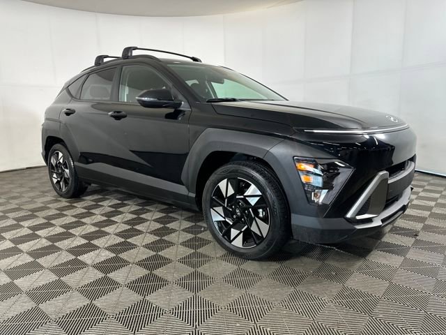 Used 2024 Hyundai Kona SEL image 2