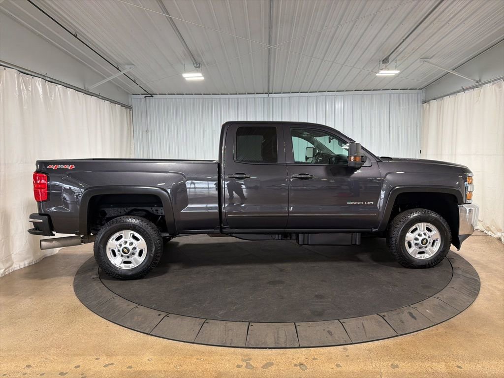 Used 2016 Chevrolet Silverado 2500 LT AWD/4WD image 10