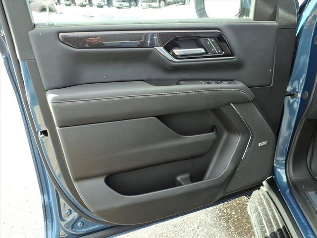 New 2026 GMC Yukon Elevation w/ LPO, Floor Liner Package image 18