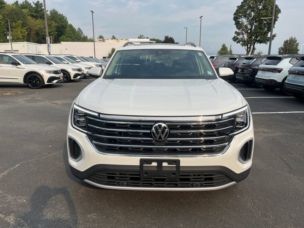 New 2026 Volkswagen Atlas SE image 3