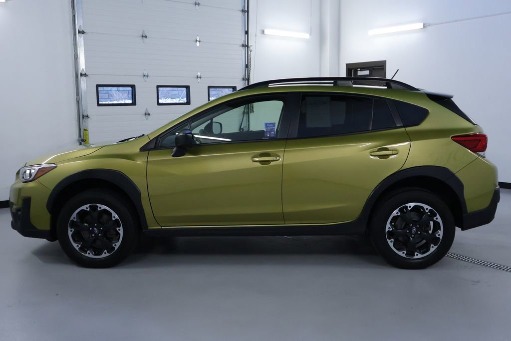 Used 2023 Subaru Crosstrek 2.0i image 4
