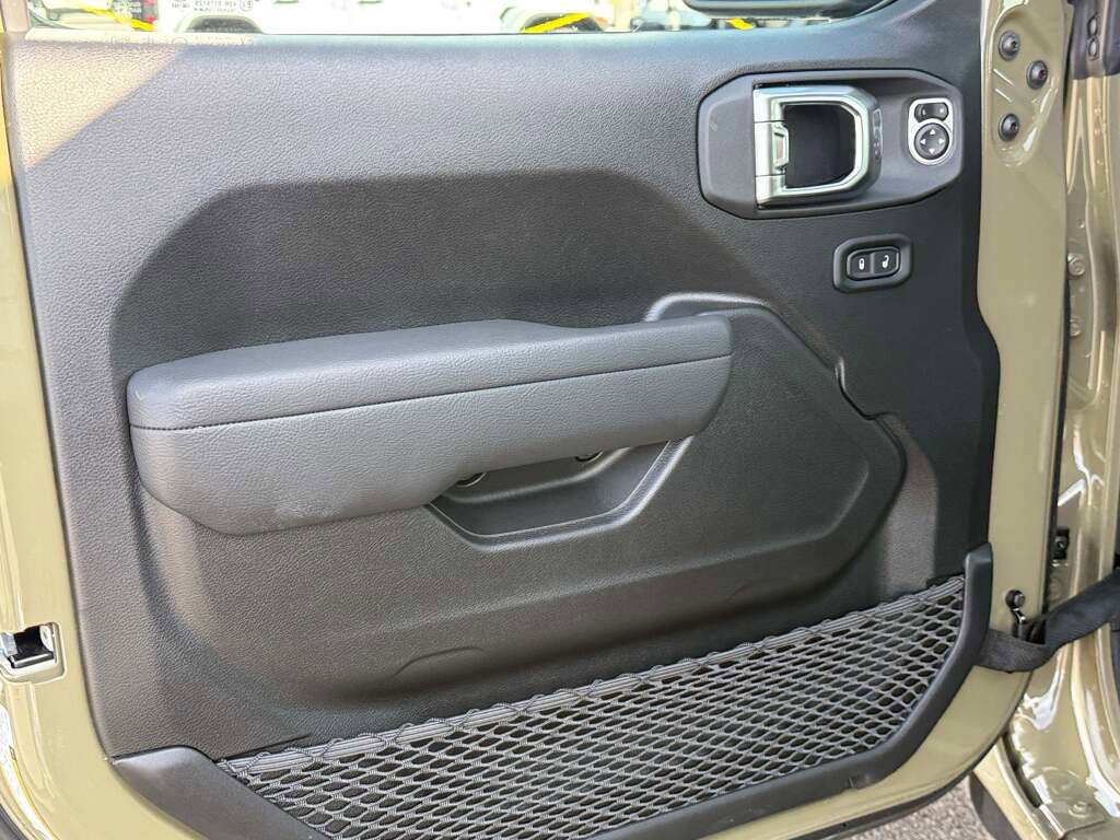 New 2026 Jeep Wrangler Sport S image 19