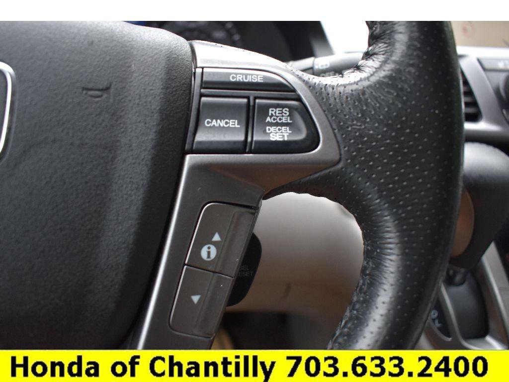 Used 2014 Honda Odyssey Touring image 13