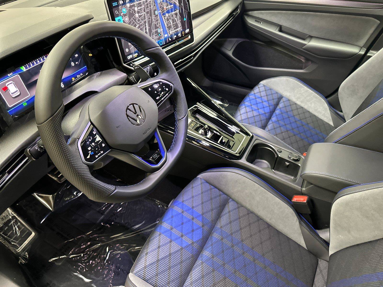 New 2026 Volkswagen Golf w/ Euro Style Package AWD/4WD image 9