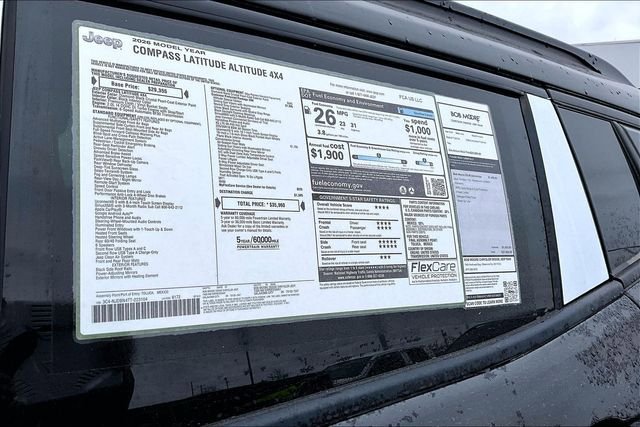 New 2026 Jeep Compass Latitude image 13