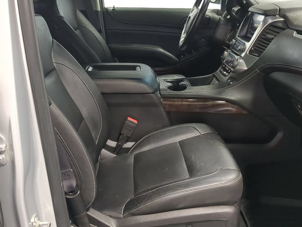 Used 2017 Chevrolet Tahoe LT w/ LT Signature Package AWD/4WD image 27