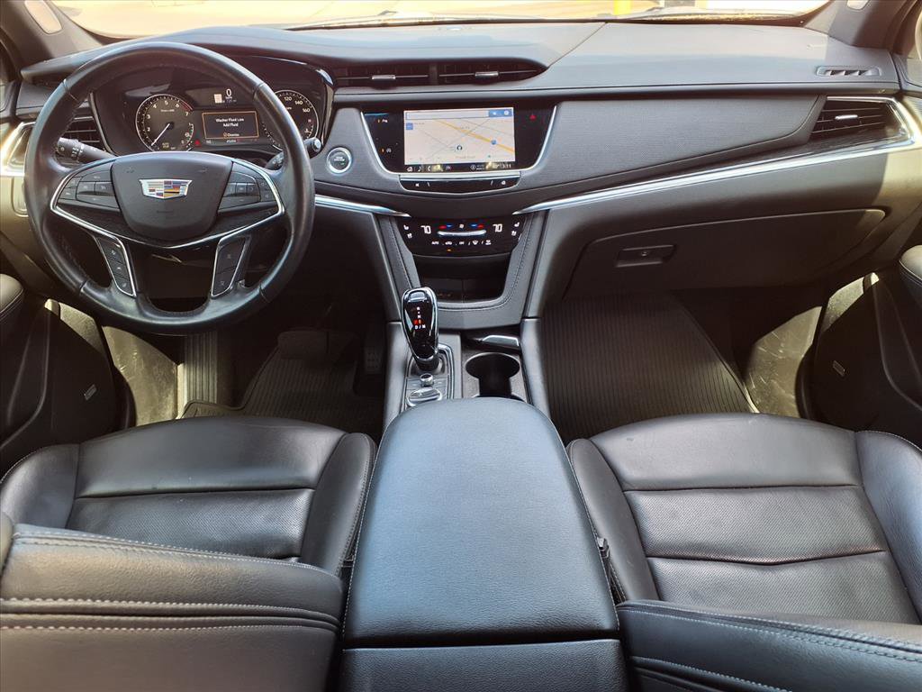 Used 2023 Cadillac XT5 Premium Luxury image 11