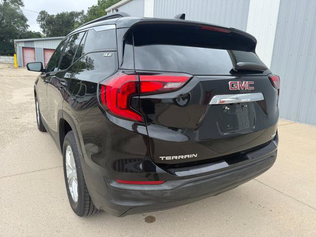 Used 2019 GMC Terrain SLE w/ Driver Convenience Package AWD/4WD image 9