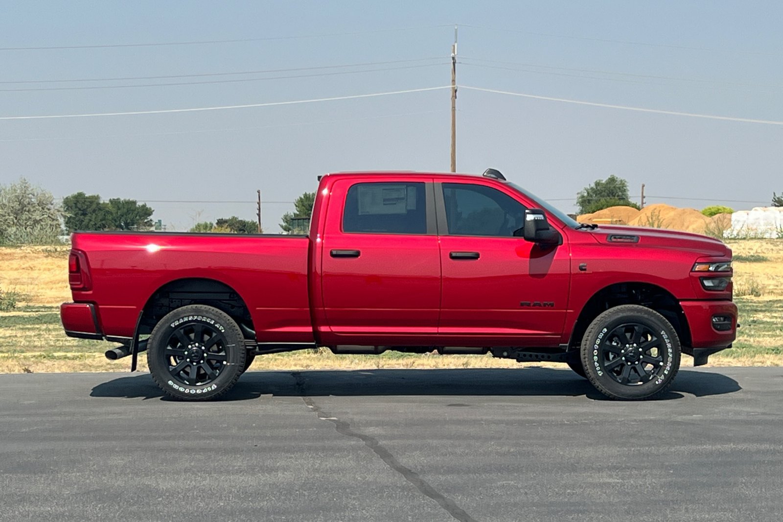 New 2026 RAM 3500 Big Horn AWD/4WD image 2