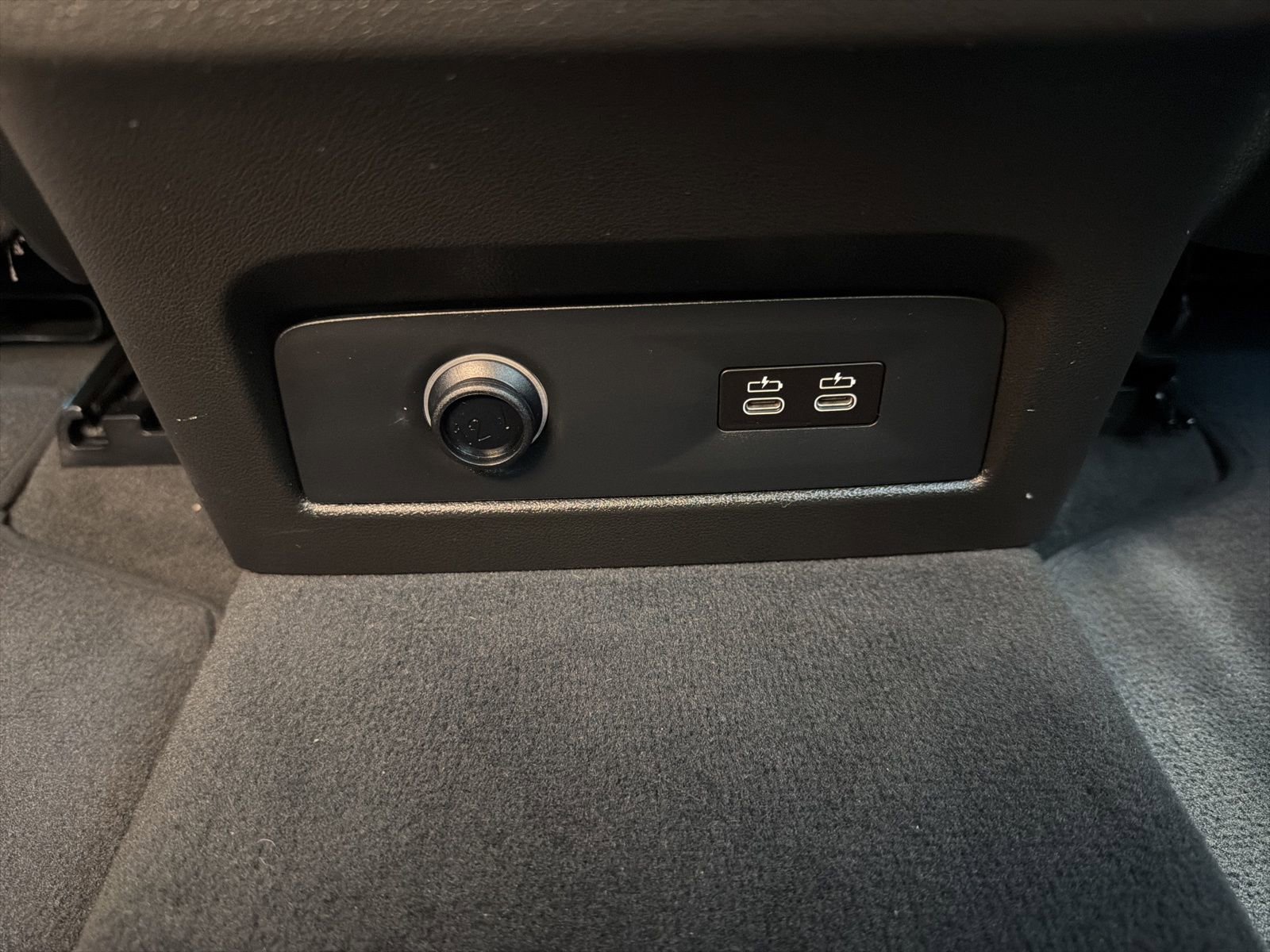 Used 2024 BMW X5 xDrive40i w/ Premium Package image 94