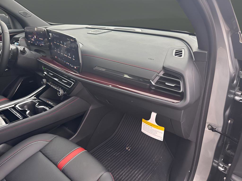 New 2026 Chevrolet Traverse RS image 39