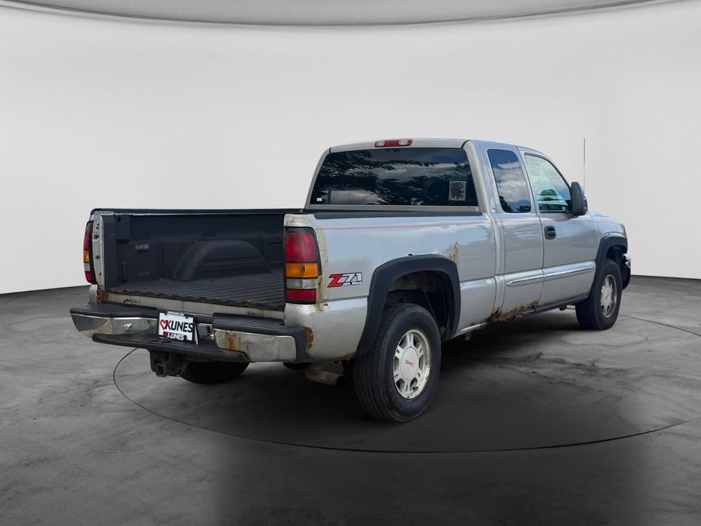 Used 2004 GMC Sierra 1500 SLT w/ Light Duty Power Package AWD/4WD image 10
