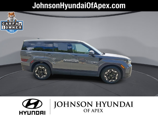 Used 2025 Hyundai Santa Fe SE AWD/4WD image 10