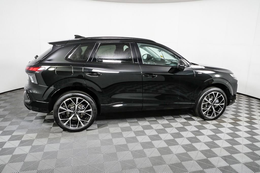 New 2026 Audi Q3 quattro 2.0T image 2