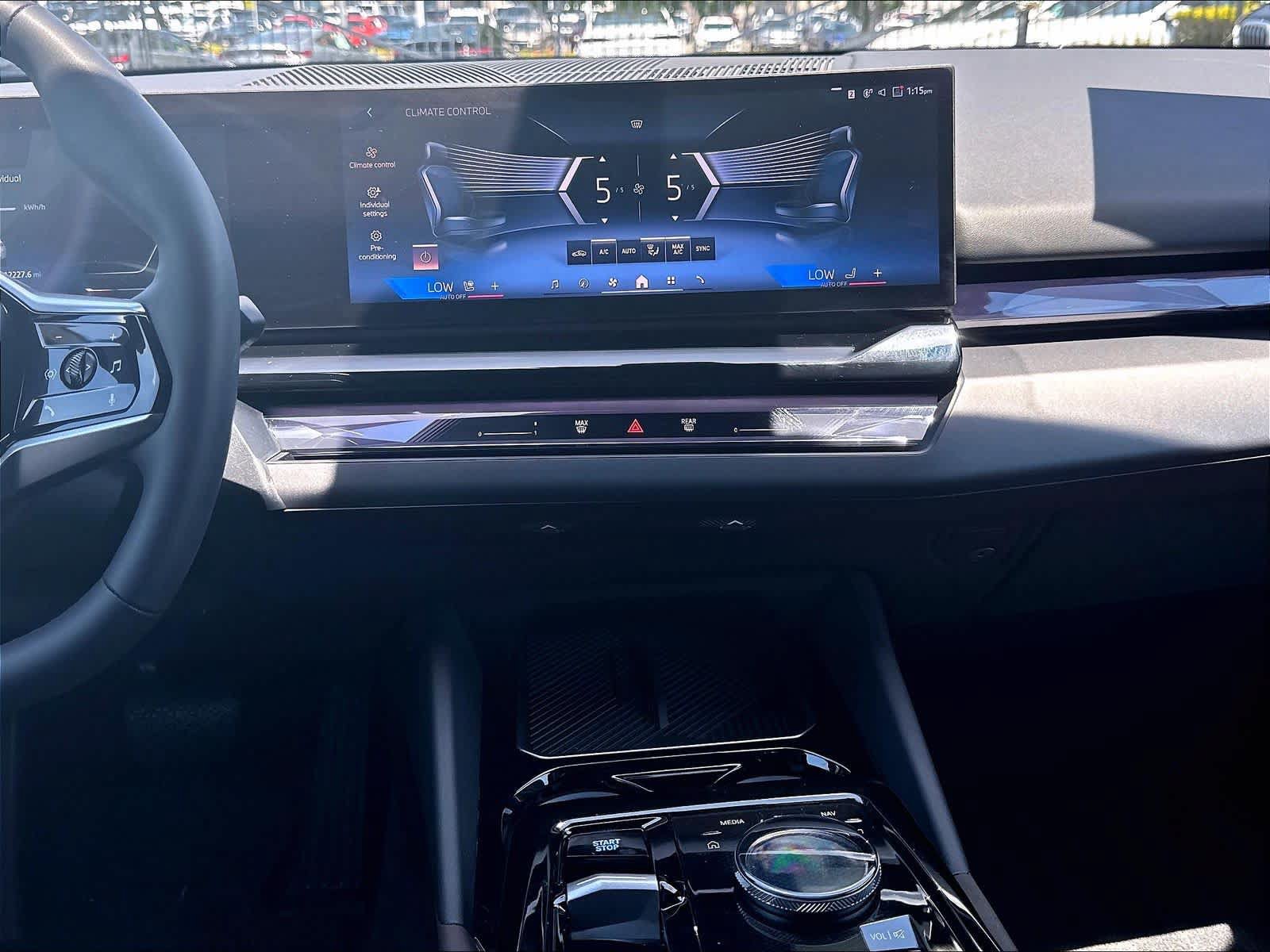 Certified 2024 BMW i5 eDrive40i w/ M Sport Package RWD image 12