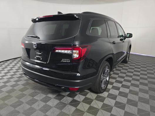 Used 2022 Honda Pilot Sport image 4