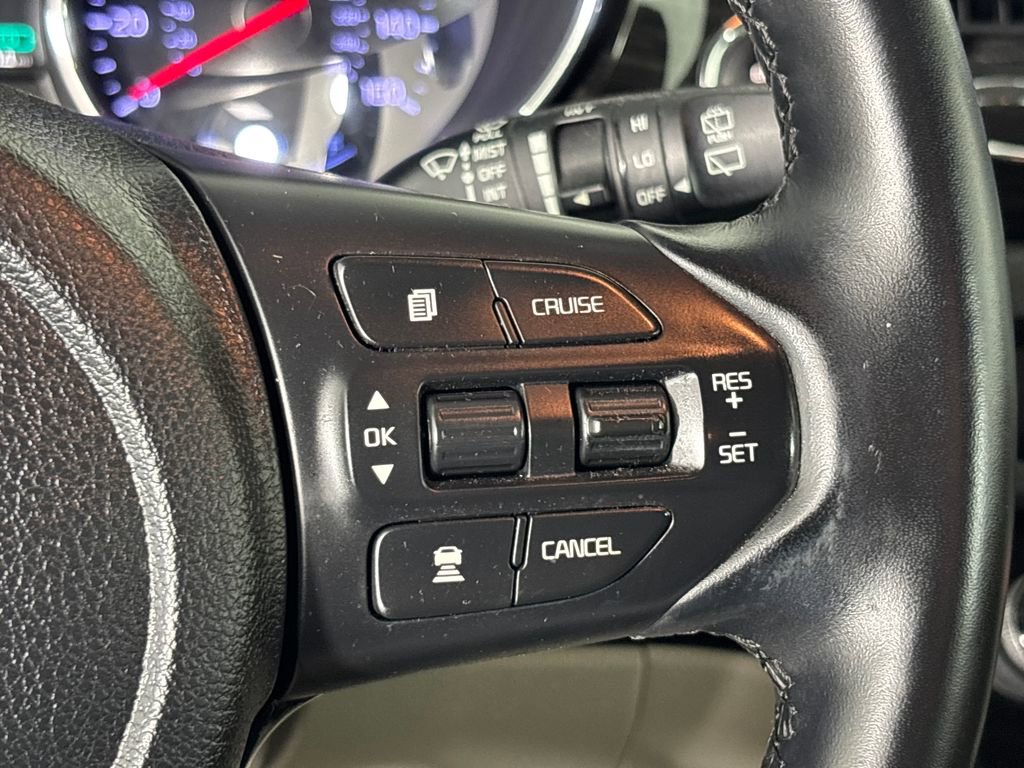 Used 2020 Kia Sedona EX w/ EX Premium Package image 23