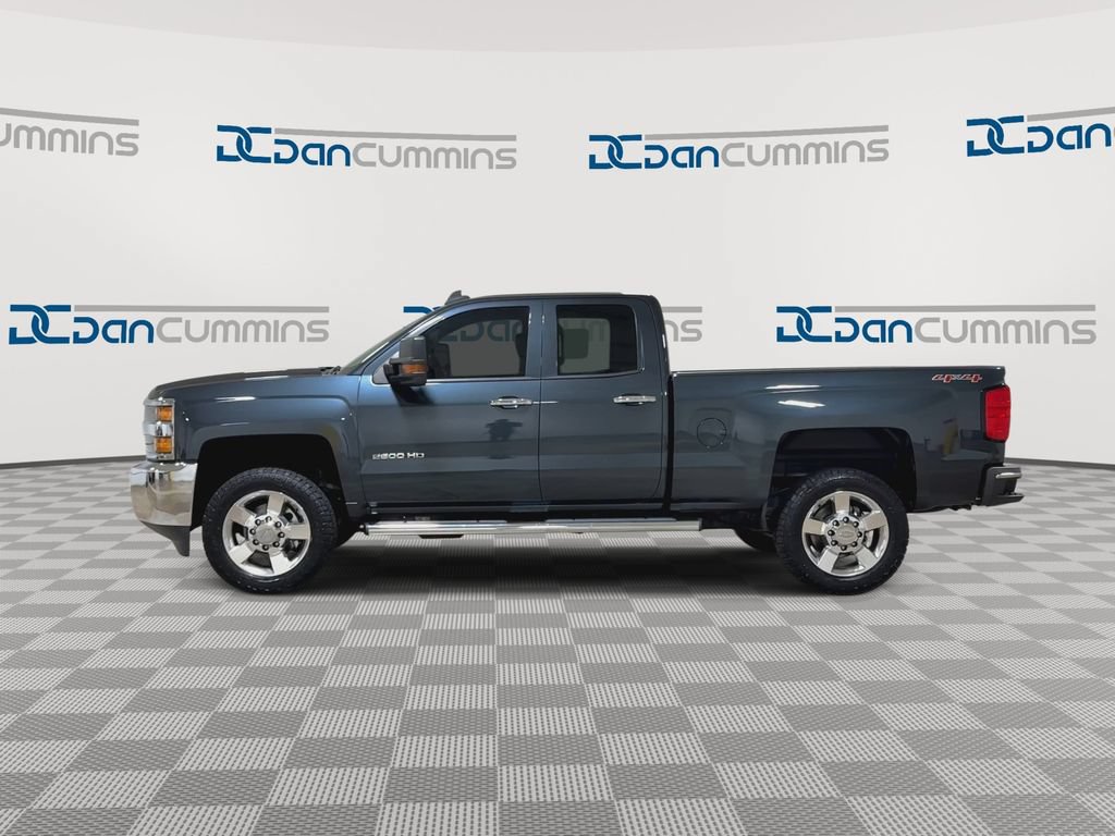 Used 2017 Chevrolet Silverado 2500 W/T AWD/4WD image 5