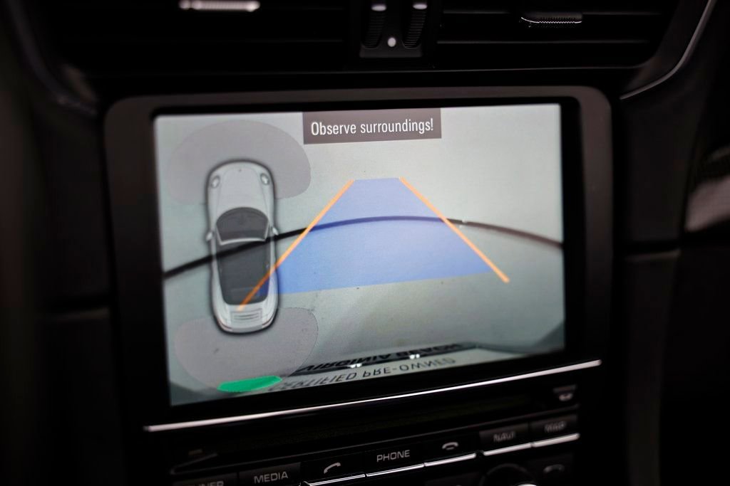 Certified 2015 Porsche 911 Carrera GTS RWD image 36