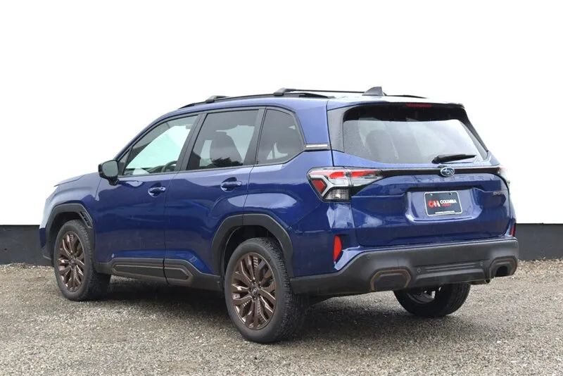 Used 2025 Subaru Forester Sport w/ Popular Package #1 AWD/4WD image 2