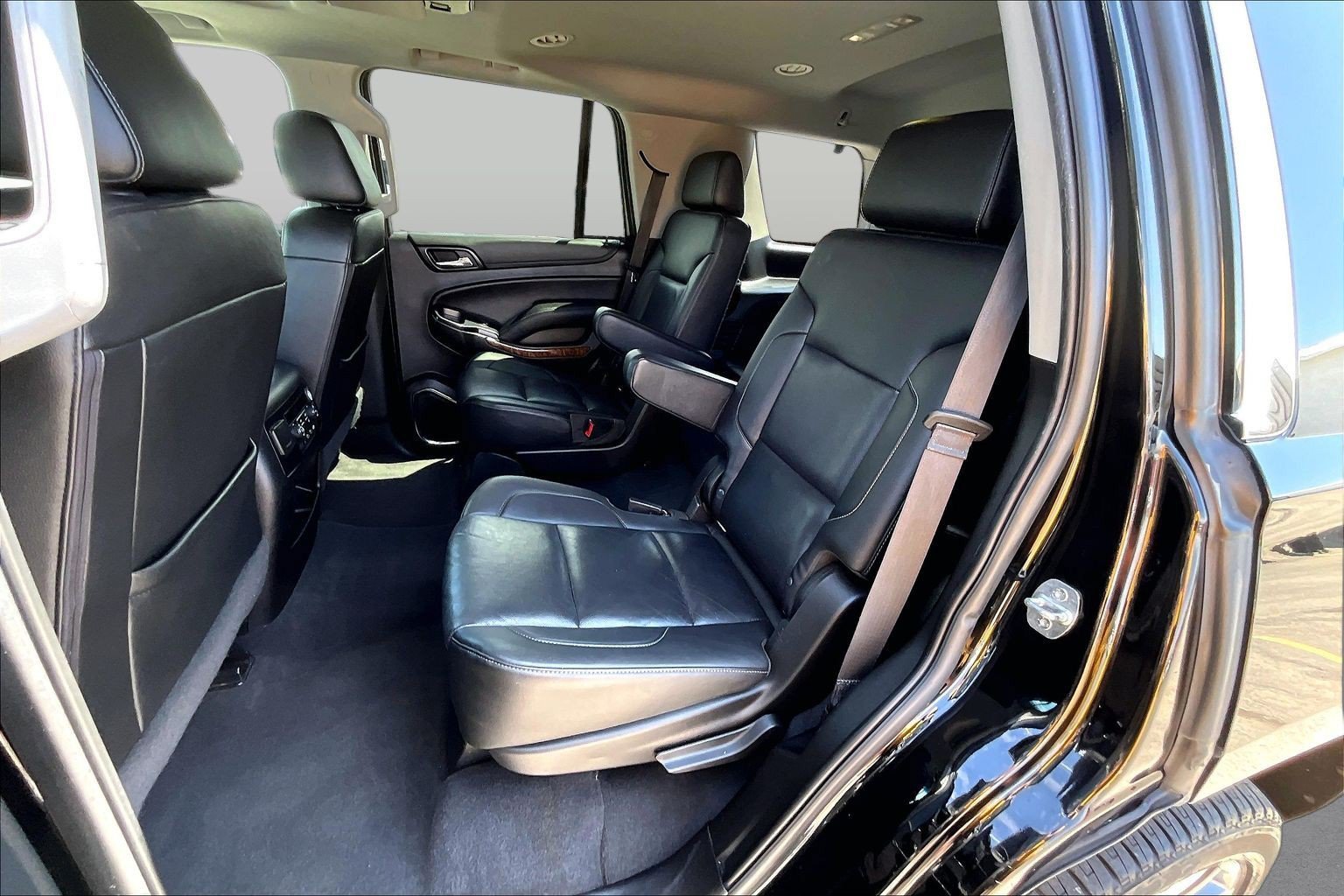 Used 2019 Chevrolet Tahoe Premier AWD/4WD image 27
