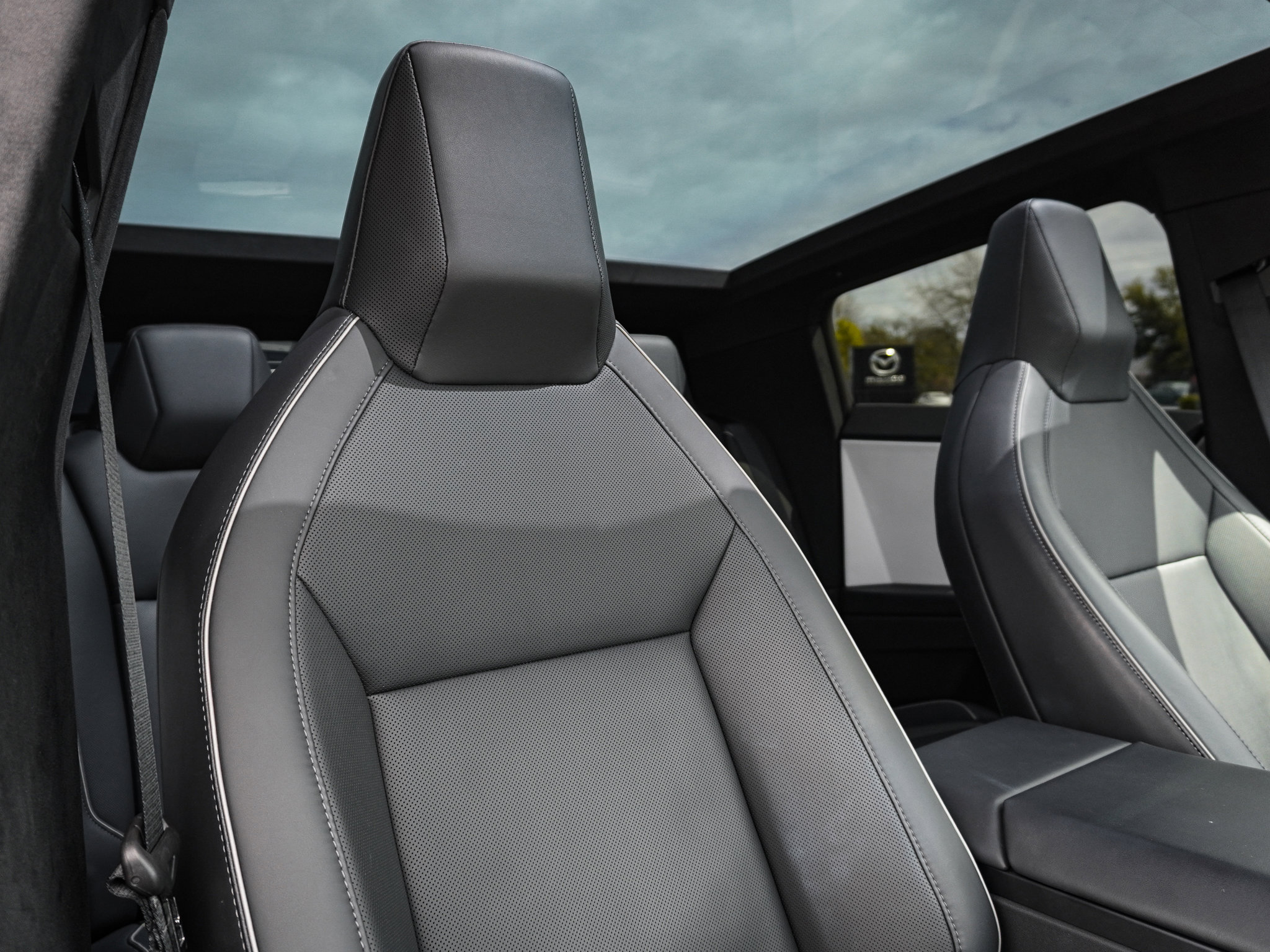 Used 2024 Tesla Cybertruck Cyberbeast image 31