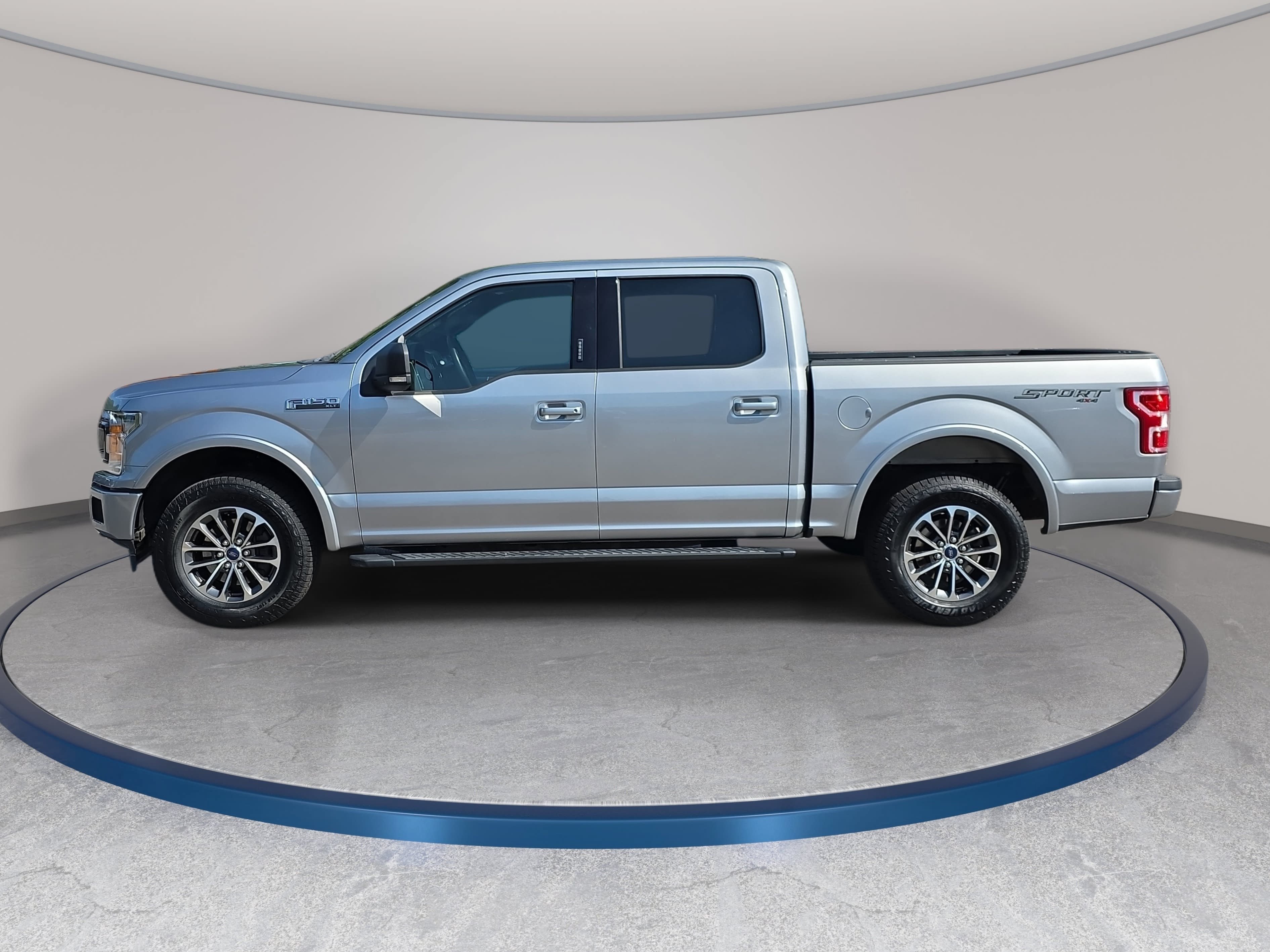 Used 2020 Ford F150 XLT w/ Equipment Group 302A Luxury AWD/4WD image 8